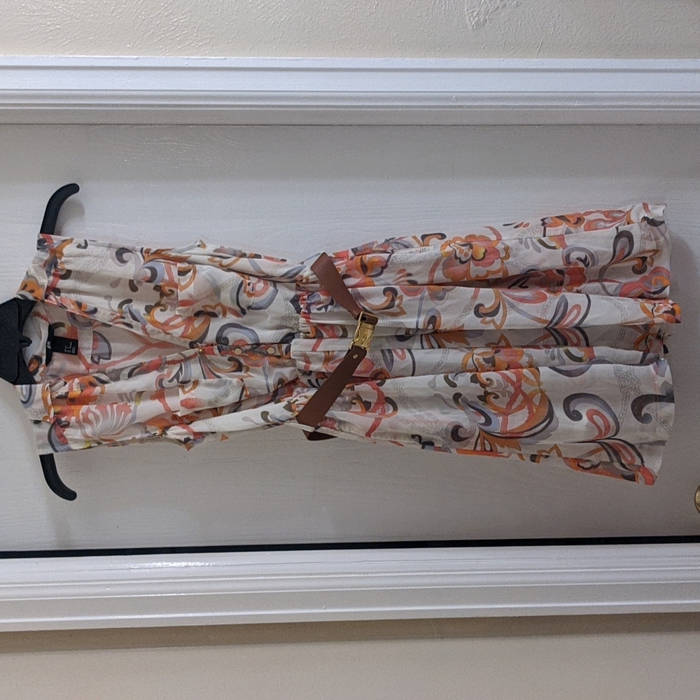 Sleeveless H&M dress with belt
